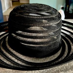 Chic Black Sun Hat